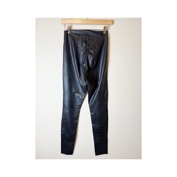 Commando Control Faux Leather Leggings - Picture 5 of 6